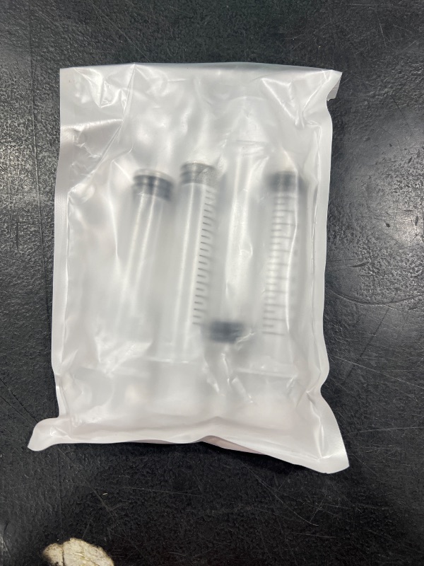 Photo 1 of Wisdom Teeth Syringe, 5 Pack Irrigation Dental Syringes with Measure Scale & Curved Tip for Dental Care Liquid Oral Tonsil Stone
