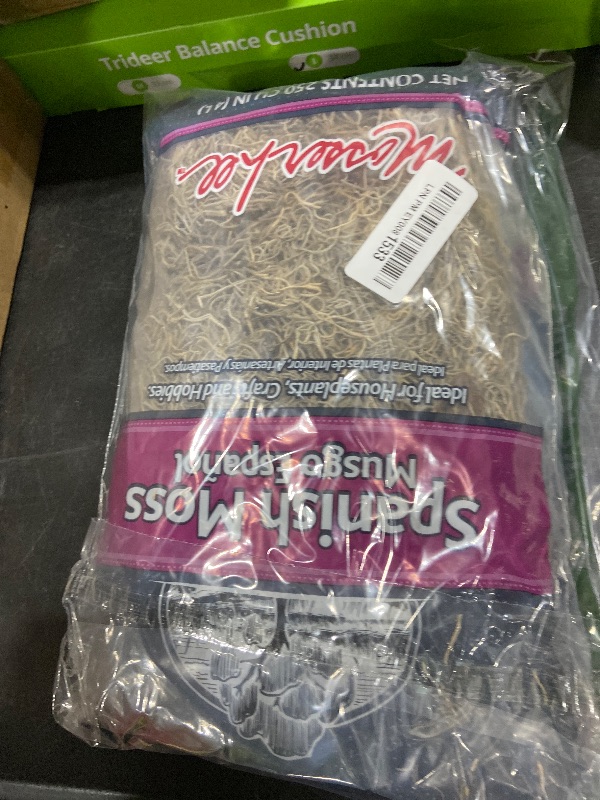 Photo 1 of Mosser Lee ML0560 Spanish Moss, 250 Cubic Inches