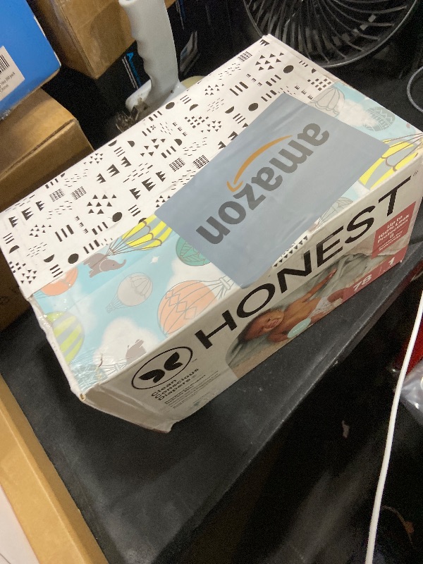 Photo 1 of The Honest Company Clean Conscious Diapers for Delicate Skin | Up to 100% Leakproof | Hypoallergenic, Fragrance Free | Gender Neutral | Club Box, Size 1 (8-14 lbs), 78 Count (Prints May Vary)