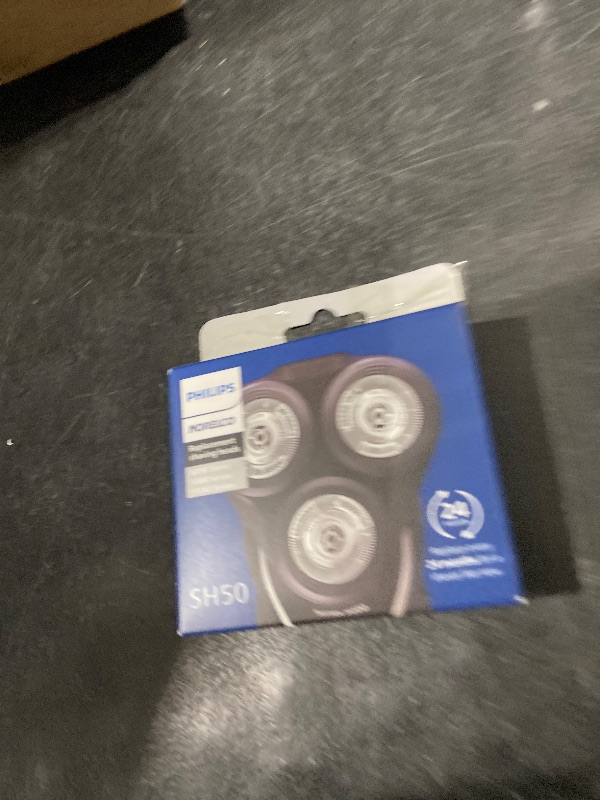 Photo 1 of Philips Norelco SH50/52 Shaving Heads, Compatible with Philips Shavers Series 5000 and 6000, Powerful Performance, Self-Sharpening, 3 Pieces, Model SH50/52 Replaces Model HQ9/50, HQ56/50 and RQ11/50