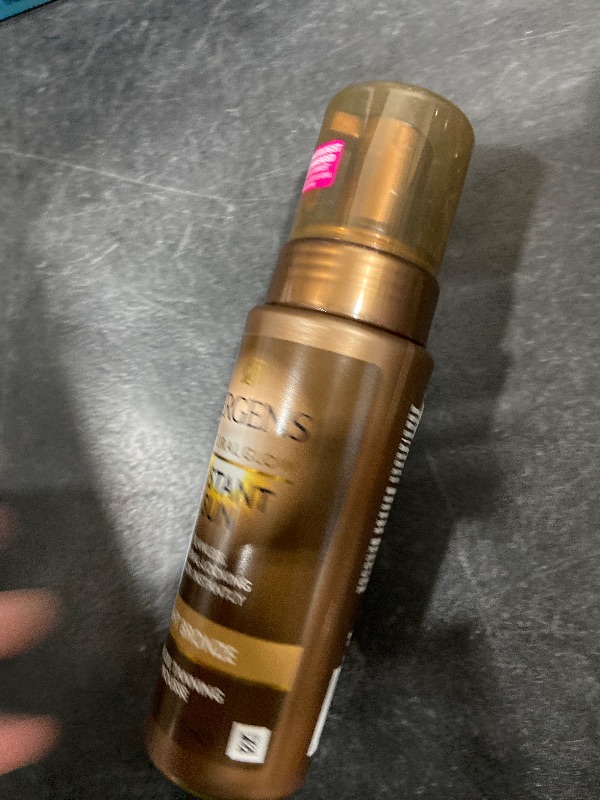 Photo 1 of Jergens Natural Glow Instant Sun Body Mousse, Self Tanner for Light Bronze Tan, Sunless Tanning Body Bronzer for Natural Looking Color Instantly, 6 Oz