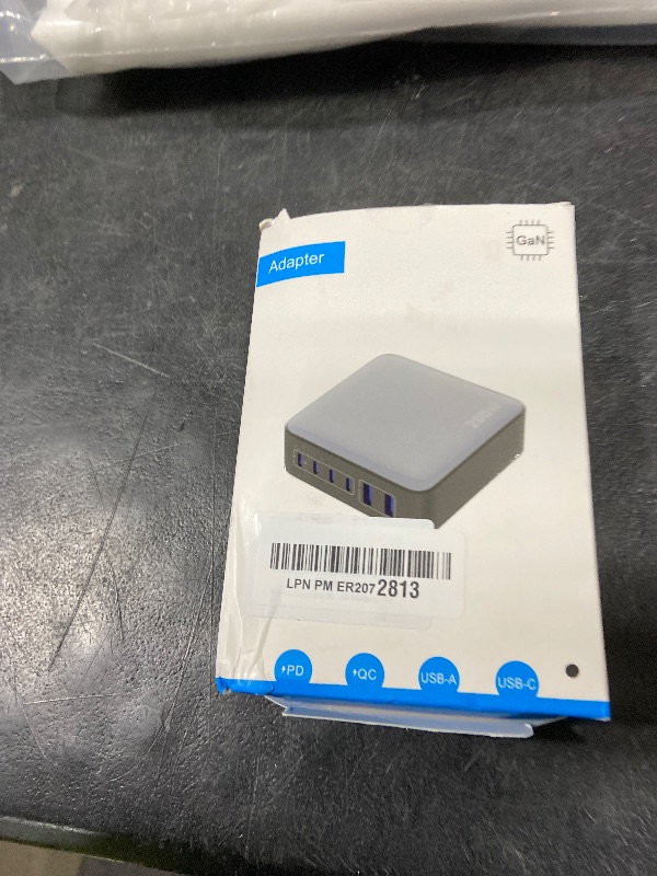 Photo 1 of USB C Charger Block 200W[2025 Upgraded] GaN III 6 Port Fast Charging Station Hub,PD 65W USB C Laptop Charger Compatible with MacBook Pro/Air,iPad,iPhone 16/15,Galaxy S23/S24 Steam Deck Dell XPS etc