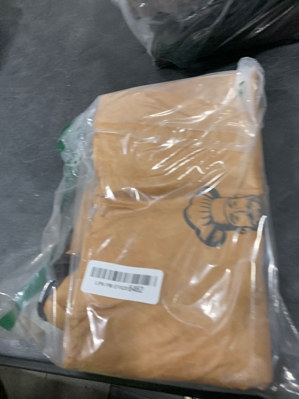 Photo 1 of BBQ Blanket for Resting Meat,Smoker Meat Resting Blanket, Reusable Smoker Grilling Meat Insulated Resting Bag with Wide Mouth for Large Brisket/Beef/Pork Shoulders/Turkeys (BBQ Blanket 21in)