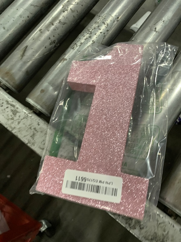 Photo 1 of TONIFUL 7.8 Inch Pink Glitter Number 1 Wooden Table Centerpiece Pink Birthday Party Decorations,Digit 1 for Birthday,New Year,Graduation,Bridal Shower,Anniversary Party Supplies(1 Pack)