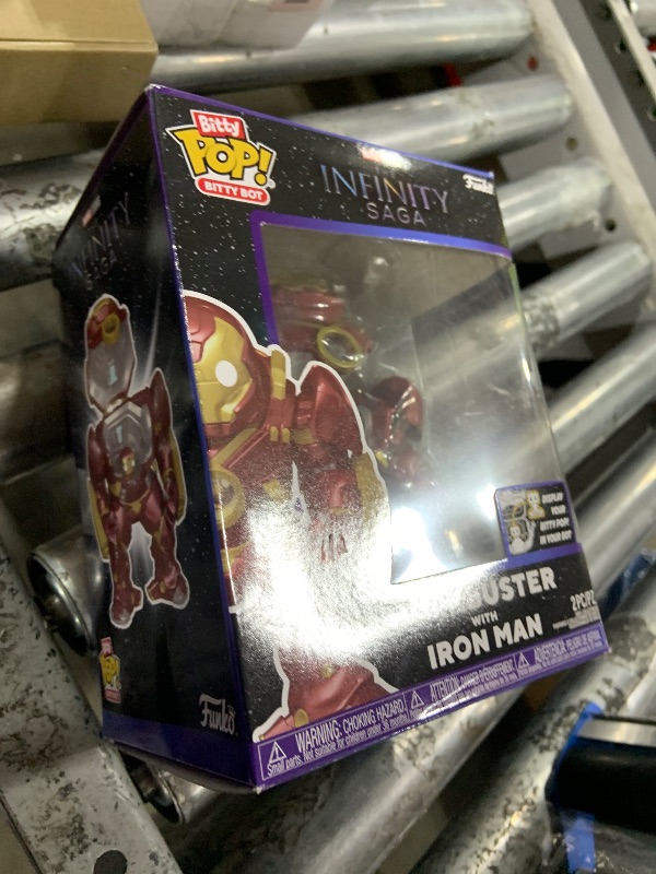 Photo 1 of Funko Pop! Bitty Bots: Marvel - Hulkbuster with Iron Man