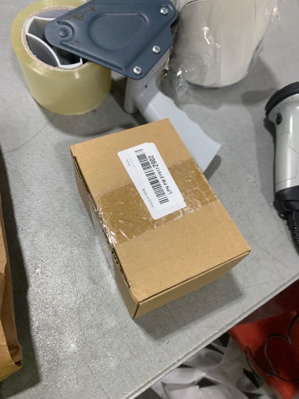 Photo 1 of Anxingo WT-973 Carburetor Replacement for Cub Cadet BC210 BC280 CC212 CS202 SS270 Bolens BL110 BL160 BL425 Troy-Bilt TB21EC TB22 TB22EC TB32EC TB42BC TB80EC TB2040XP 753-06190 Carb