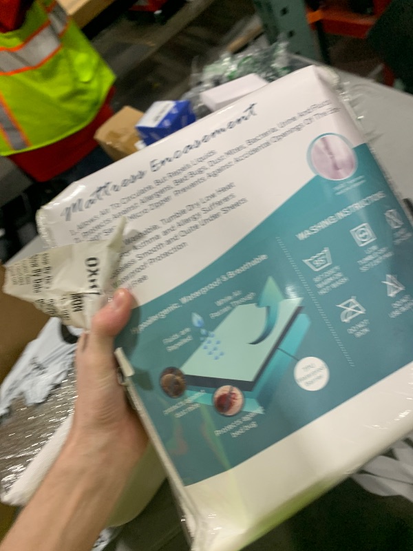 Photo 1 of 39x75 Twin Waterproof Mattress Protector Fits 9-12" Deep, Zippered Mattress Encasement Cover, WINKAURA Premium Washable Terry Top Fabric Mattress Pad Cover