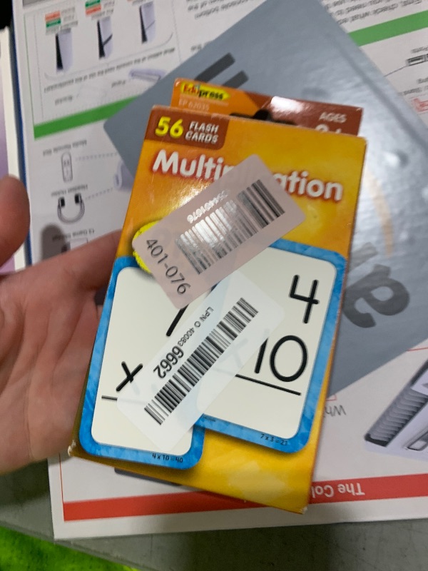 Photo 1 of Teacher Created Resources Multiplication 0–12 Flash Cards (EP62035)