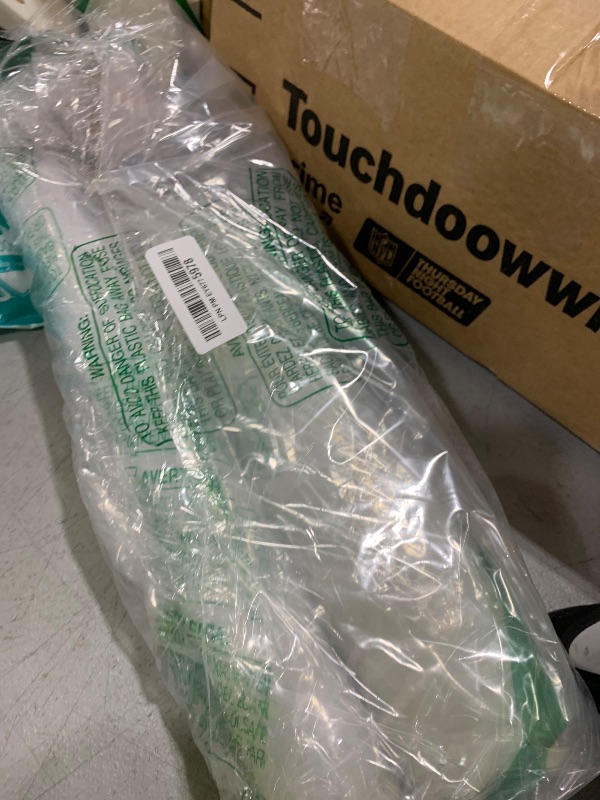 Photo 1 of JARLINK Stretch Film, 15 Inch x 1000 Feet Shrink Wrap for Pallet Wrap, Industrial Strength Stretch Wrap with Handles, Moving Wrapping Plastic Roll, 60 Gauge, 2 Pack, Clear