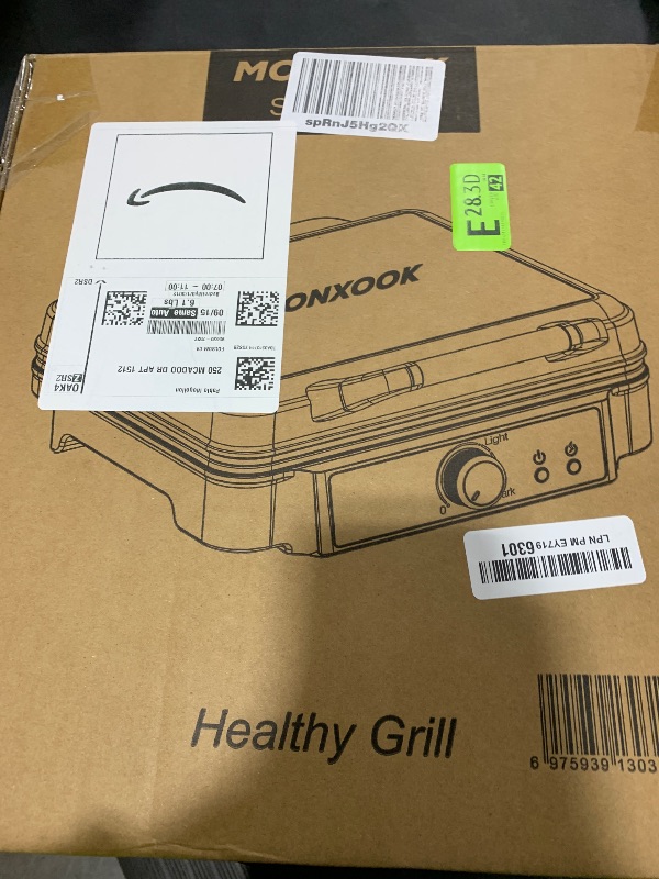 Photo 1 of MONXOOK Panini Press Sandwich Maker, 4 Slices Panini Grill Non-Stick Coated Plates, Panini Makers with Temperature Control, Opens 180 Degrees, Removable Drip Tray, 1400W, Stainless Steel