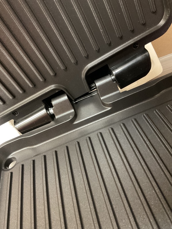 Photo 1 of MONXOOK Panini Press Sandwich Maker, 4 Slices Panini Grill Non-Stick Coated Plates, Panini Makers with Temperature Control, Opens 180 Degrees, Removable Drip Tray, 1400W, Stainless Steel
