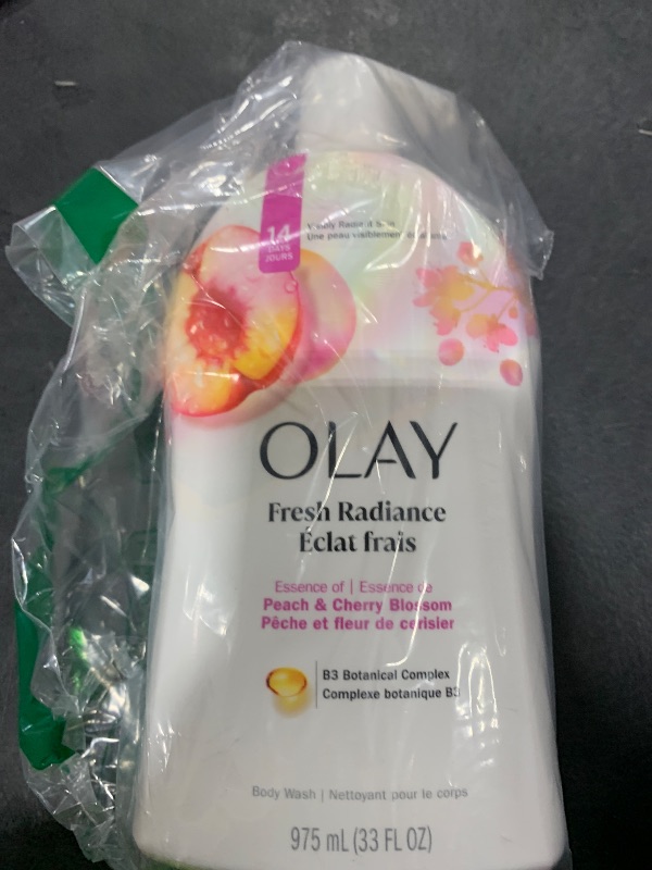 Photo 1 of Olay Body Wash for Women, Fresh Radiance, Refreshing & Renewing, Made with Plant Based Cleansers, B3 Botanical Complex, For All Skin Types, Peach & Cherry Blossom Scent, 33 fl oz