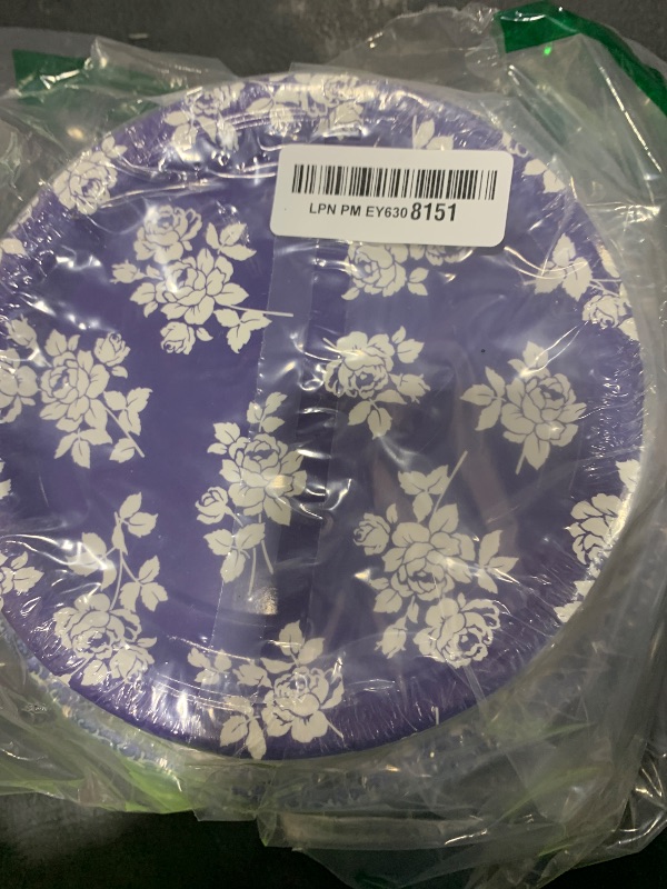 Photo 1 of Havawish 144 Pcs Blue and White Flower Paper Plates 7 Inch 9 Inch Blue and White Chinoiserie Paper Plates Bulk Thick Disposable Papers Plate for Wedding Baby Shower Birthday Party Holiday Picnic