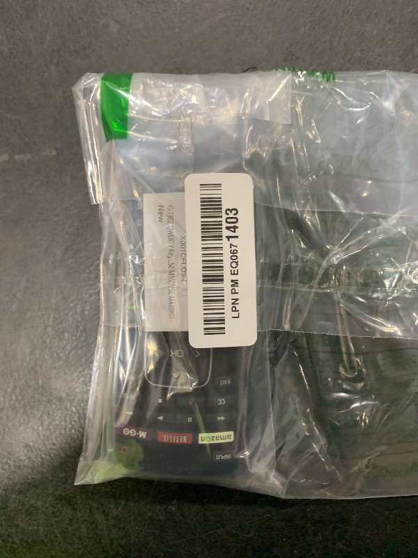 Photo 1 of XRT302 QWERTY Keyboard Replace Remote Control fit for Vizio TV E601i-A3 E701i-A3 E650i-A2 D650i-B2 M420SV M470SV M550SV M320SR M370SR M420SR E3D320VX E552VL E472VL M470VSE M650VSE M550VSE M420KD