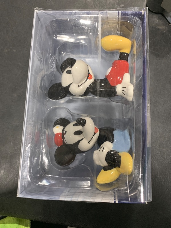 Photo 1 of Enesco 6003748 Disney Ceramics Mickey Mouse Sitting Salt and Pepper Shakers, 3.5 Inch, Black and White