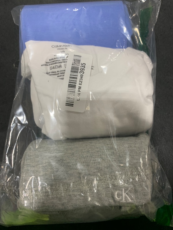 Photo 1 of Calvin Klein underwear Men's Cotton Classic 3-Pack Crewneck T-Shirt, White/Grey Heather/Glacier, L