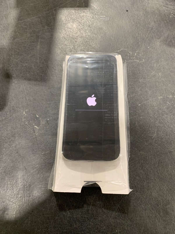 Photo 1 of Apple iPhone 16 Pro, US Version, 256GB, White Titanium - Unlocked (Renewed)