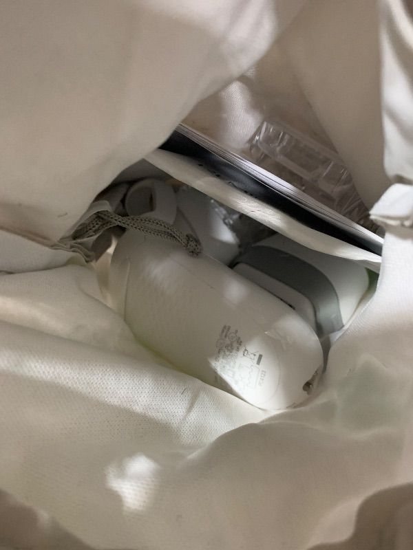 Photo 1 of Braun Silk-épil 7 Epilator, Wet and Dry, Wide Head, Includes Venus Intimate Razor, Shaver Head and Trimmer Comb, SE7-141