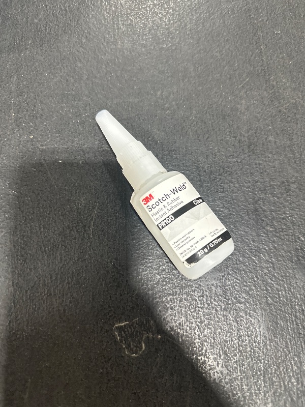 Photo 1 of 3M Scotch-Weld Plastic & Rubber Instant Adhesive PR100, Clear, Low Viscosity, Fast Handling Time and Cure, 20 g (0.07 fl oz) Bottle