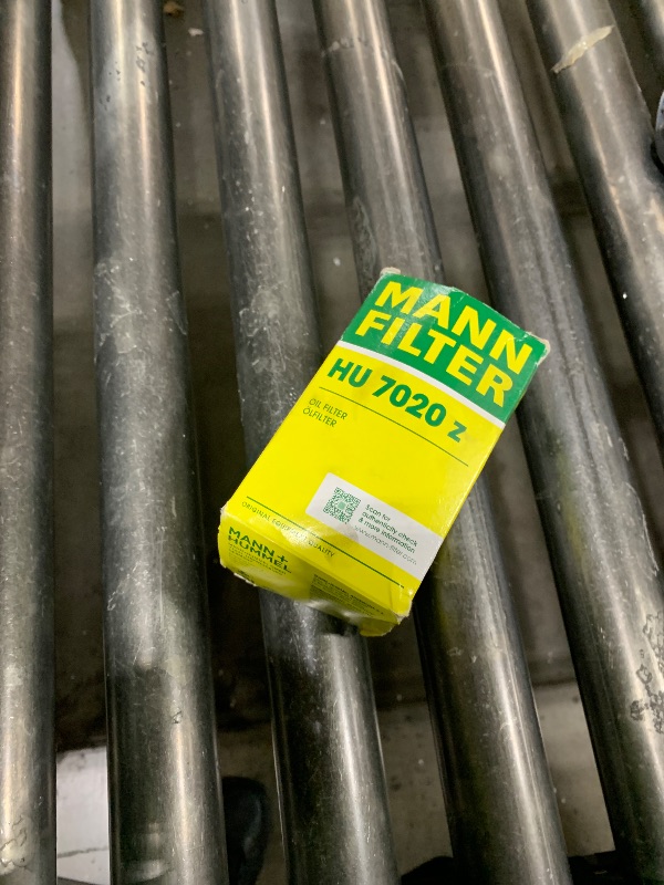 Photo 1 of MANN-FILTER HU 7020 Z Oil Filter - Cartridge
