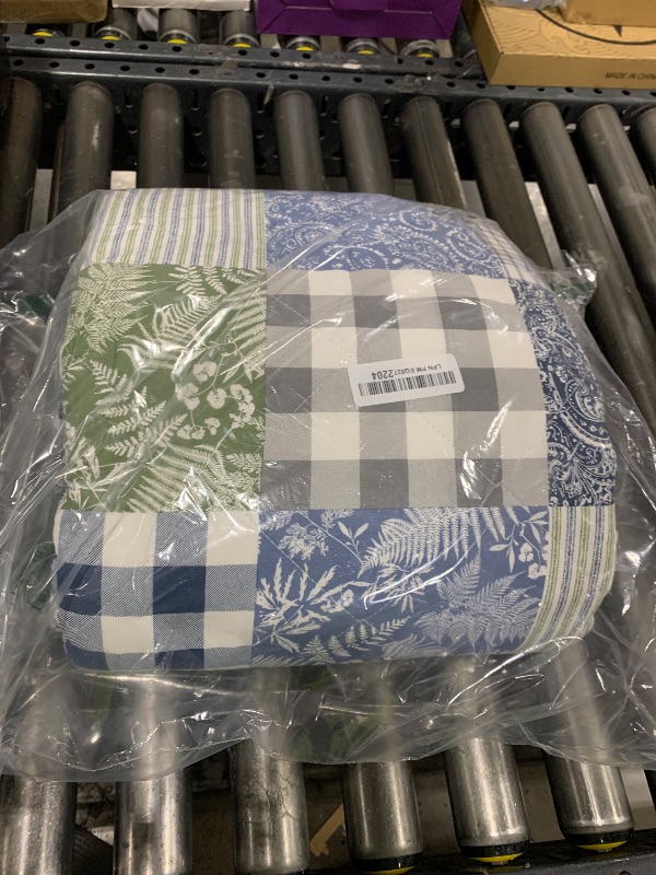 Photo 1 of Eddie Bauer - Twin Quilt Set, Naturally Soft Cotton Bedding w/a Lightweight Feel for All-Year Comfort, Reversible w/Matching Pillowcase, 2 Piece Bed Set (Antique Brown)