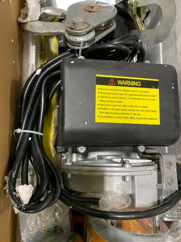 Photo 1 of  VEVOR Electric Hoist Lift 1320LBS 600KG Overhead Electric Hoist 110V Wireless Electric Hoist Remote Control Garage Auto Shop Overhead Lift 