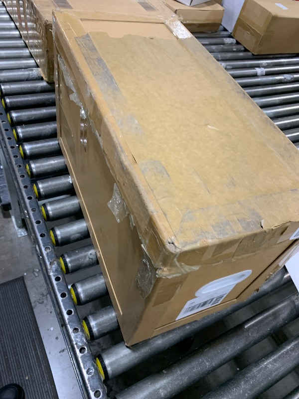 Photo 1 of  VEVOR Electric Hoist Lift 1320LBS 600KG Overhead Electric Hoist 110V Wireless Electric Hoist Remote Control Garage Auto Shop Overhead Lift 