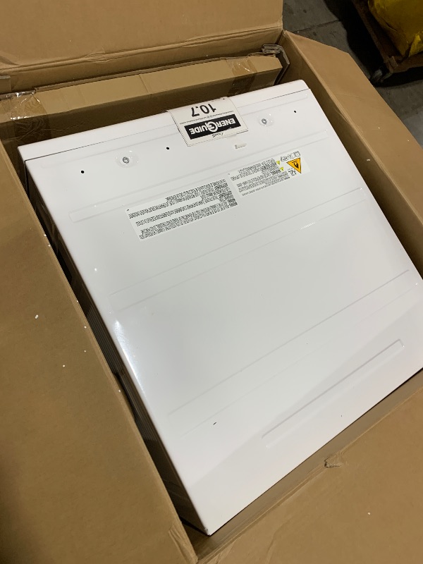 Photo 1 of Durastar DRWHC182XNA1 18,800 BTU 230V Window Air Conditioner with 16000 BTU Supplemental Heating and Remote Control - White