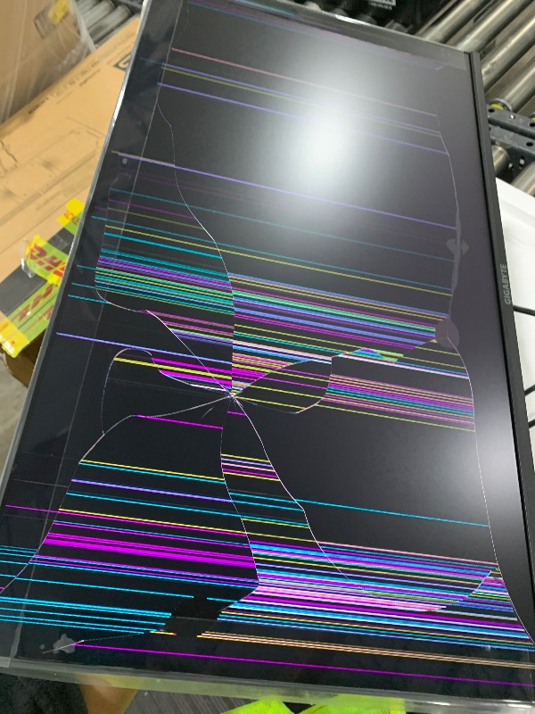 Photo 1 of GIGABYTE - GS25F2-24.5" SuperSpeed IPS Gaming Monitor - FHD 1920x1080-200Hz - 1ms GTG - AMD FreeSync Premium - HDMI, DP - Tilt Adjustable - Black
parts only 