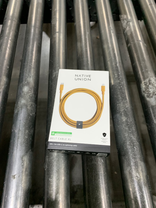 Photo 1 of Native Union Belt USB-C to Lightning Cable - Heavy Duty 3m Reinforced Cable [MFi Certified] Compatible with iPhone 14, iPhone 13 and Earlier (Kraft)