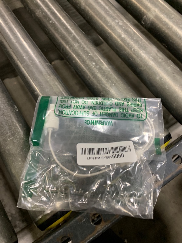 Photo 1 of Permanent Outdoor Lights Y-Shaped Extension Cable?IP68 Rated, Compatible with Govee and H705A H705B H705C, H706A H706B H706C Permanent Outdoor Lighting Systems