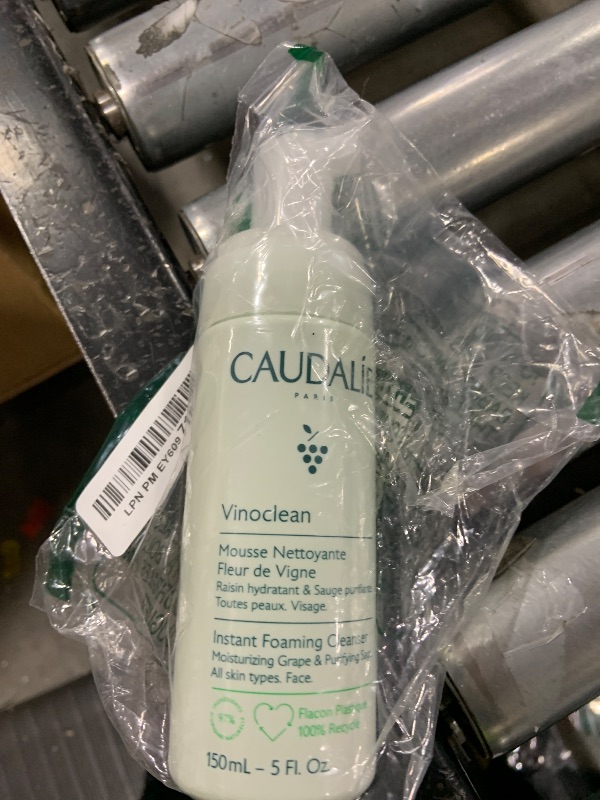 Photo 1 of Caudalie Instant Foaming Cleanser
