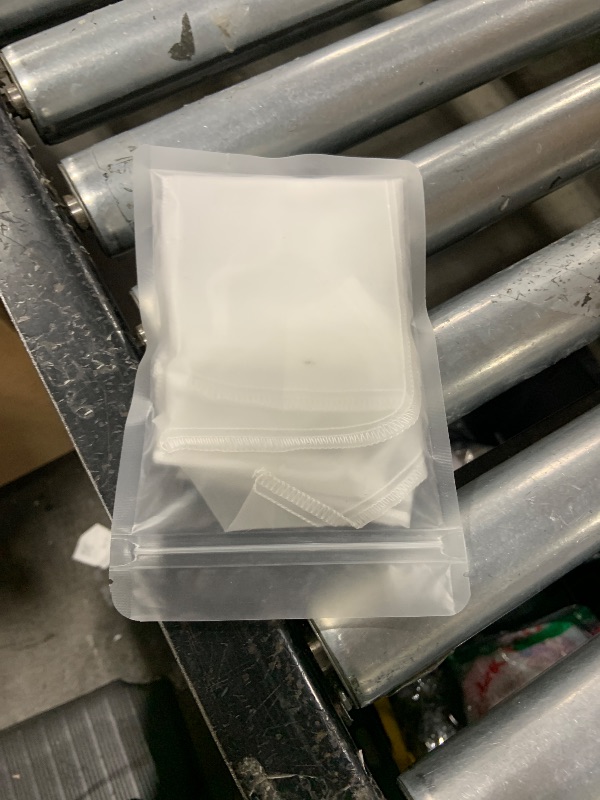 Photo 1 of ALEGI 180 Micron Aquarium Filter Media Fine Mesh Bag, 8" by 4" Small Resin Filters Media Bags for Fish Tank (8"*4"(4Pcs))
