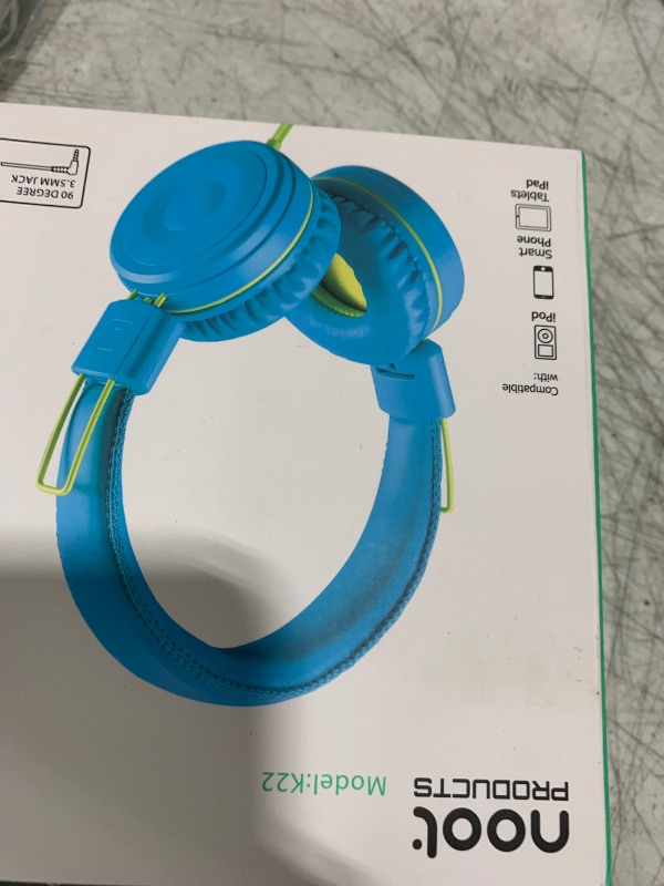 Photo 1 of noot products Kids Headphones K22 Foldable Stereo Tangle-Free 5ft Long Cord 3.5mm Jack Plug in Wired On-Ear Headset for iPad/Amazon Kindle Fire/Boys/Girls/Laptop/School/Tablet (Teal/Lime)
