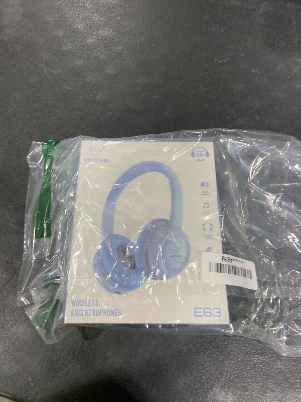 Photo 1 of Kids Bluetooth Headphones,Kids Wireless Headphone with 85dBVolume Limiter, 30H Playtime, Adjustable Headband,Over-Ear Headphones for Kid School Online Class Travel