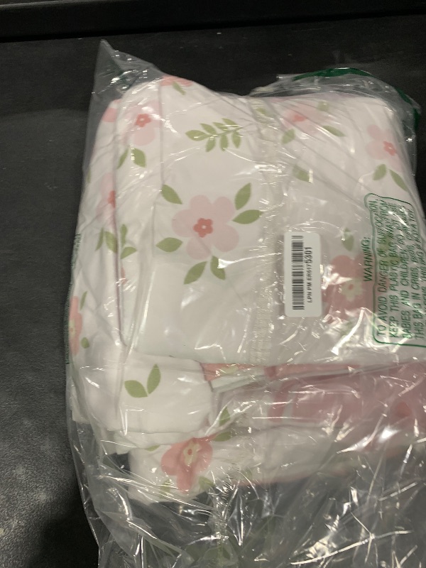 Photo 1 of MILANKET 3pcs Cute Strawberry Duvet Cover Queen Size for Kids Girls Bedding Set Christmas Rabbit Pink Bedroom Decor Microfiber 1 Duvet Cover 2 Pillow Shams