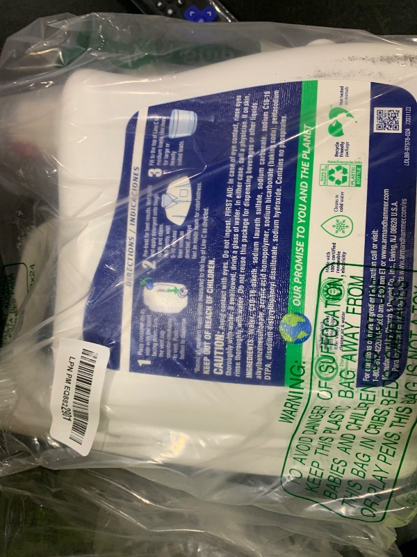 Photo 1 of ARM & HAMMER Sensitive Skin Free Clear, 140 Loads Liquid Laundry Detergent, 140 Fl oz