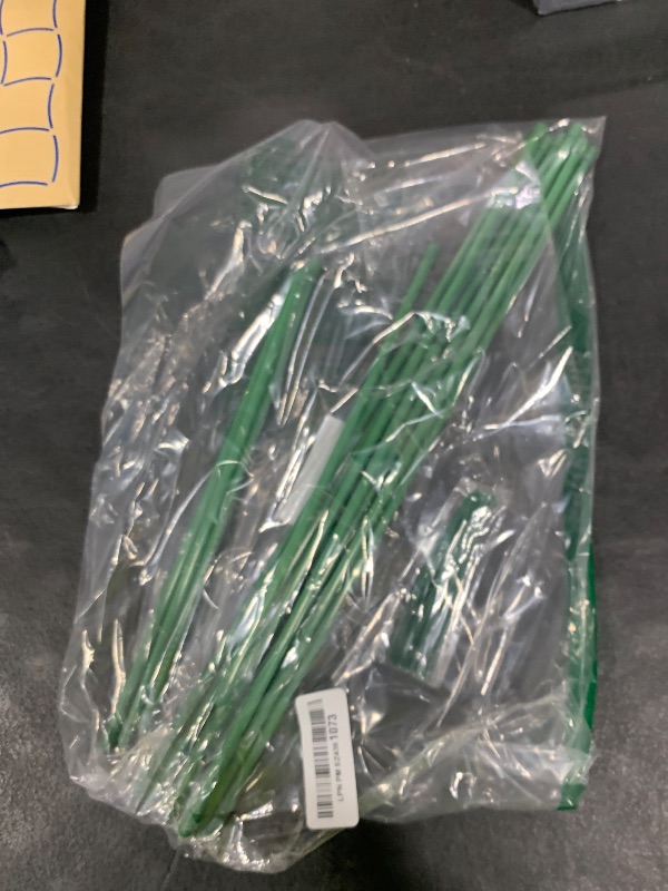 Photo 1 of Plant Stakes 17inch &11inch SupKing Adjustable Length Plant Support Stake 16Pcs Green Orchid Stick with Clips for Indoor Outdoor,Garden Pole for Potted Tomato Amaryllis Vegetables Comes with 20 Ties