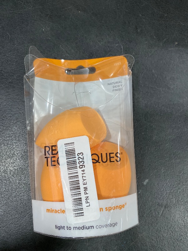 Photo 1 of MAKEUP SPONGE 