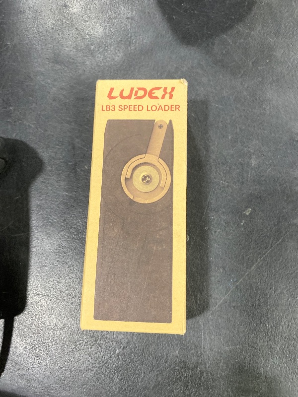 Photo 1 of Ludex 1600 Large Capacity Airsoft Speed Loader for 6mm BBS, M4/M16 Hand Crank Airsoft Magazines Speed Loader Fast Quick BB Gun Loader-Black