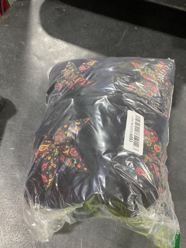 Photo 1 of OPCAKM Women's Cropped Puffer Jacket Lightweight Flower Embroidery Quilted Outerwear Coats(Black-S)
