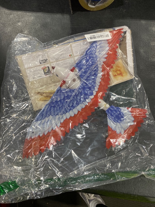 Photo 1 of Classic Tim Flying Bird Onithopter 79000 by Tedco Toys
