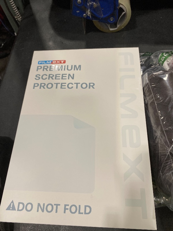 Photo 1 of FILMEXT iPad Pro 12.9 Privacy Screen Protector M1 M2 2022 2021 2018, Anti Spy Anti Blue Light Glare Privacy Filter, PET Screen Protector for iPad Pro 12.9" 6th 5th 4th 3rd, [Landscape Privacy]