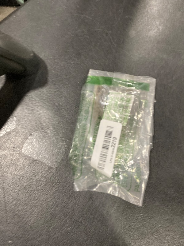 Photo 1 of 10 Pcs PC4-M6 Pneumatic Straight Fitting and 2pcs Plastic Push to Connect Straight Union Tube Fitting, Suitable for PTFE tube with an outer diameter of 4mm, M6 thread