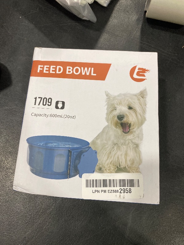 Photo 1 of PETLESO Pet Heating Bowl, Indoor USB Portable Heated Water Bowl for Pet Crate for Indoor Small Dog Cat Bird, 600ML(20.5OZ)
