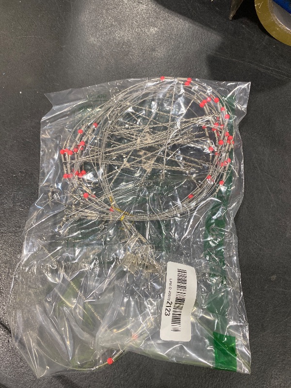 Photo 1 of High-Strength Fishing Wire Leader Rigs with Swivels Snap Connect 1 Arm -5 Arm,Saltwater Fishing Assecories 7-Strands Steel Wire with Nylon-Coating (3 Arm Leader Rigs)