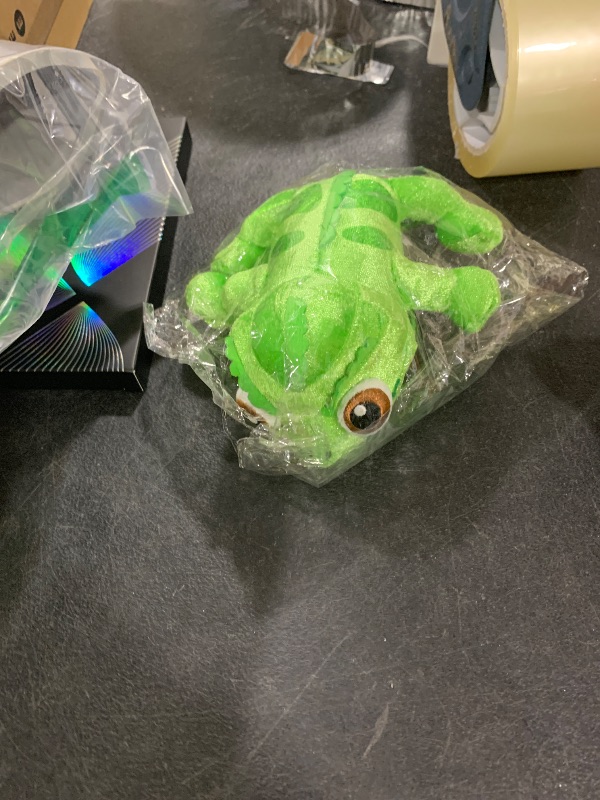 Photo 1 of Mejglrc Chameleon Plush Dolls?Girls and Children Chameleon Shoulder Plush?Lizard Cosplay Props Merch Gifts for Women Adults Green