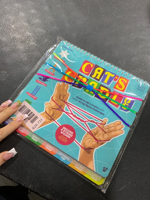 Photo 1 of Dan&Darci Cat’s Cradle String Game Book w/String - Step by Step Illustrated Guide - Gifts for 8 9 10 11 12 Year Old Girl - Gifts for Kids - Stocking Stuffers - Tween, Preteen Girl Gift - Kids Books