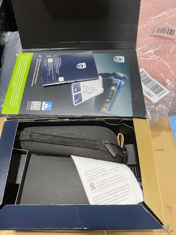 Photo 1 of Philips Norelco Shaver i9000 Prestige Ultra, Wet & Dry Electric Shaver, White Gold, SenseIQ Pro Technology, Triple Lift & Cut System, 360 Rotating NanoTech Precision Blades, Beard Styler, XP9403/88