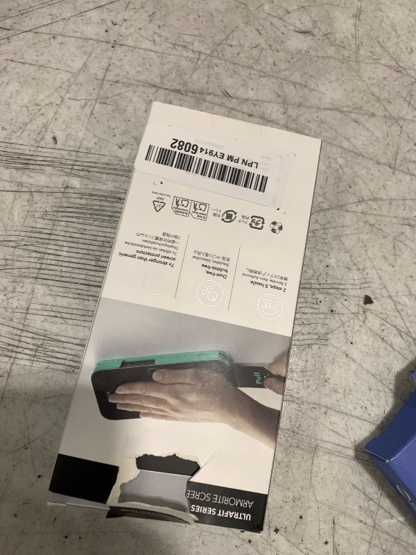 Photo 1 of ESR 3 Pack 9H+ Glass for iPhone 17 Pro Screen Protector, [Military-Grade Shatterproof], with AR Anti-Reflective Technology, Armorite Ultra-Tough Tempered Glass with Ultra Fit Tray